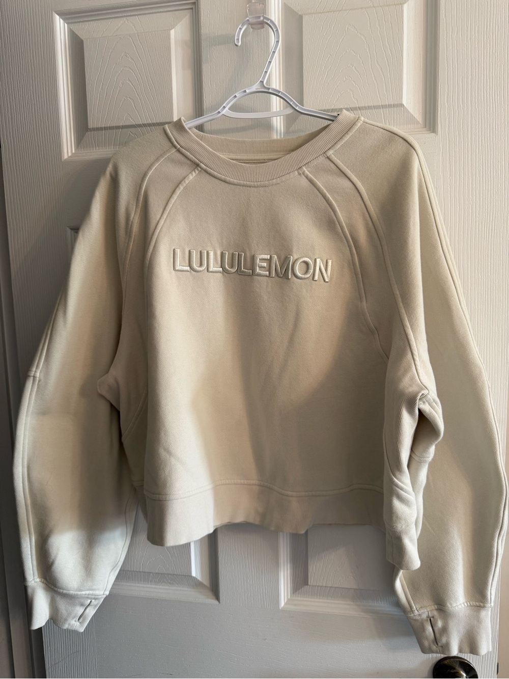 Lululemon Athletica  XL/XXL Cream/bone Embroidered Logo Crewneck Sweatshirt